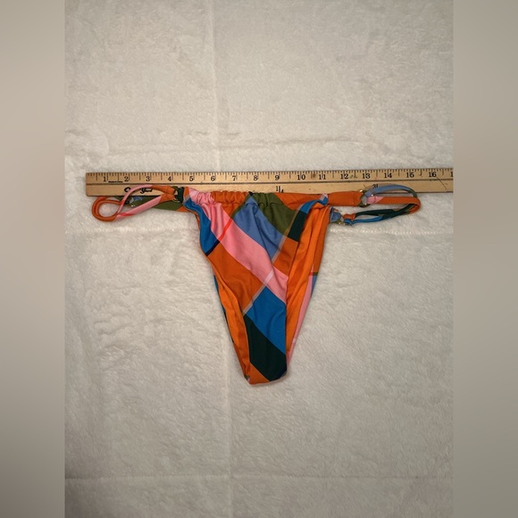 Princess Polly Colorful Geometric Bikini Set - Picture 5 of 6